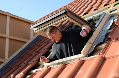 Pose de fenêtres de toit Velux à Sewen